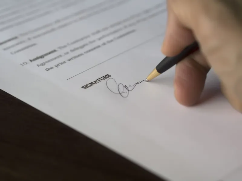 When Your Signature Means Nothing: Closing the Legal Gaps in PDF E-Signature Workflows
